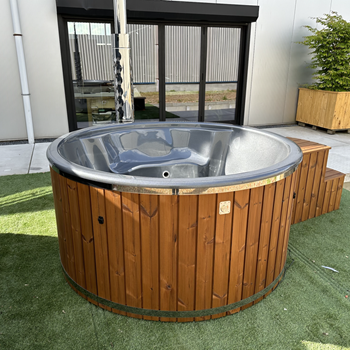 Hottub thermowood / grijs parel - interne houtkachel 